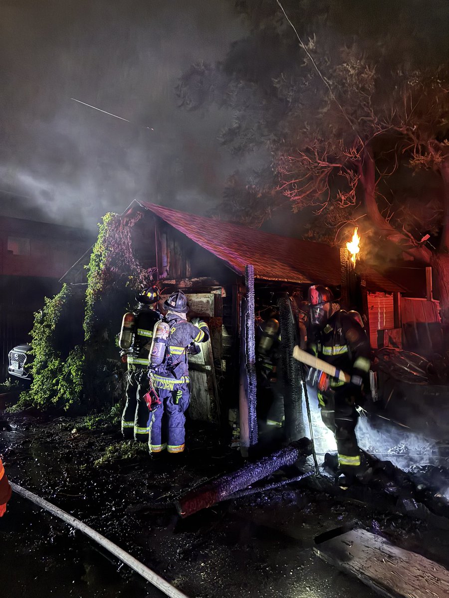 Denver_Fire's tweet photo. 5000 Block of Washington St. A detached garage and fence fire. Looks like it went from an outside fire into the garage. No injuries. No damage to other structures. https://t.co/WvCTm17p9q