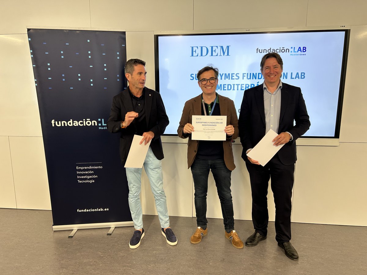 FundacionLAB's tweet photo. ¡Seguimos impulsando espacios de aprendizaje y conexión para acelerar la transformación del tejido empresarial de la #ComunitatValenciana!

#SociedadIlimitada #Emprendimiento #Innovación https://t.co/sdi4oZZBus