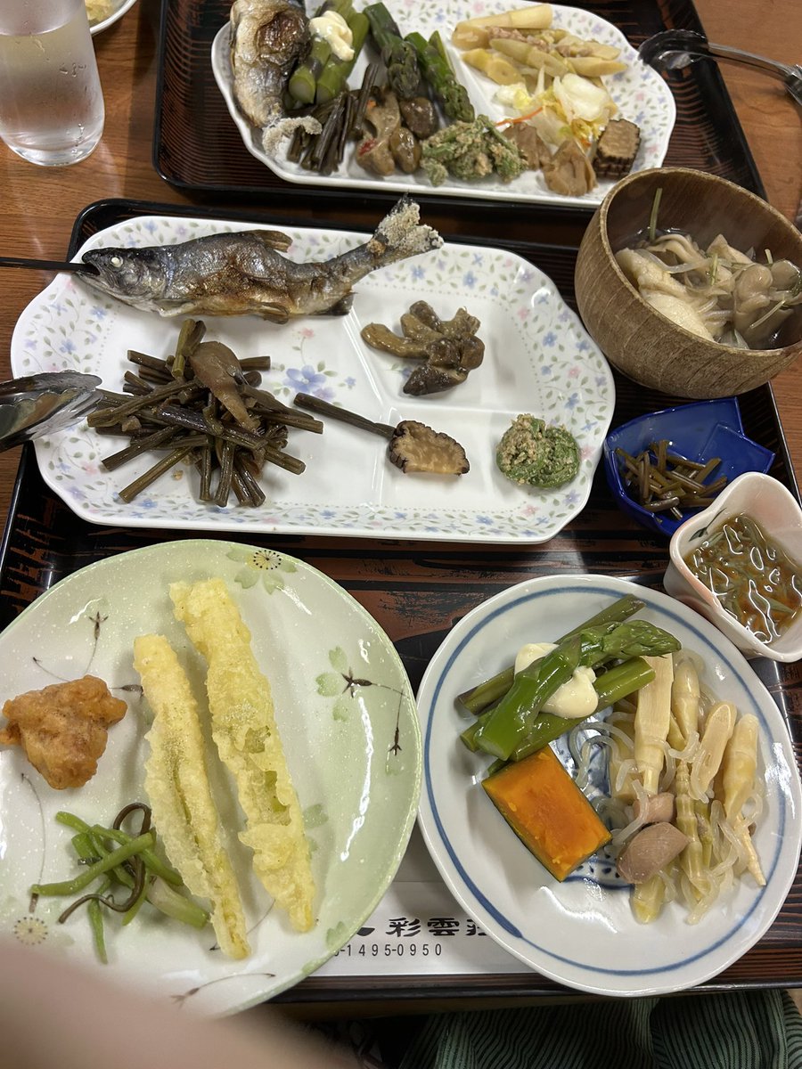 ayappeko's tweet photo. 最高の夕食！
これの3倍は食べた🥰🥰🥰

 #藤七温泉 https://t.co/4oYhOVY0O4