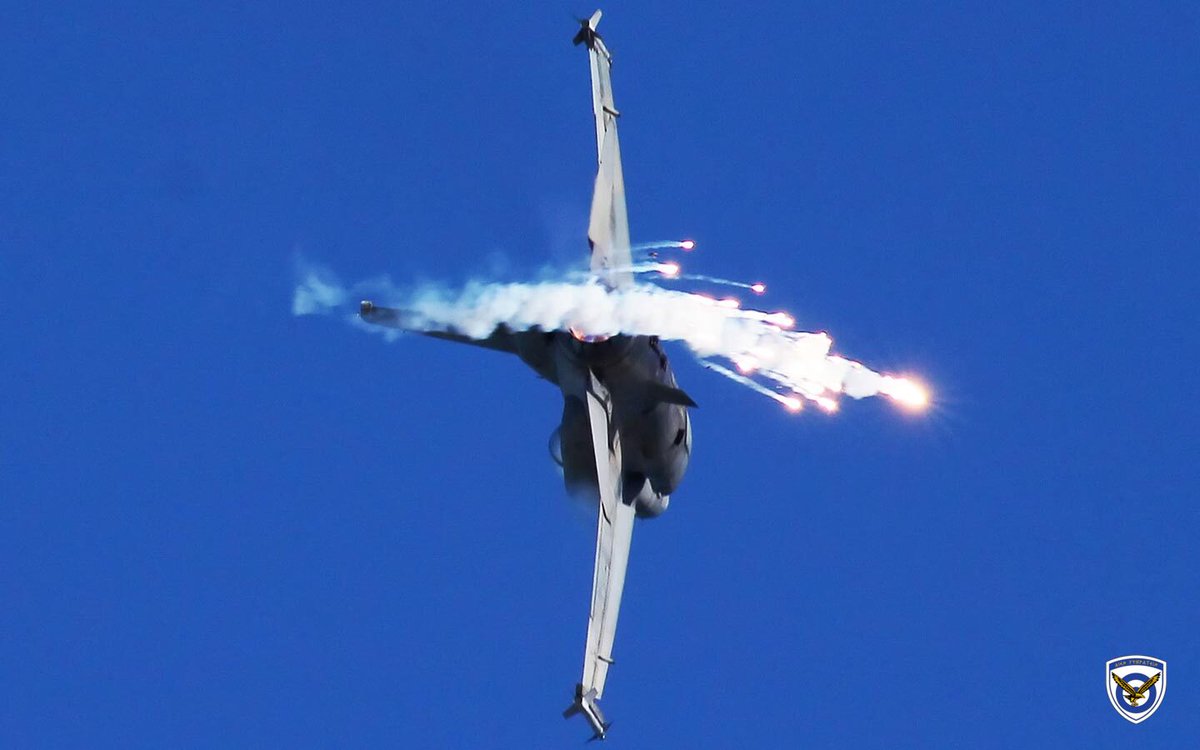 Hellenic Air Force tweet media