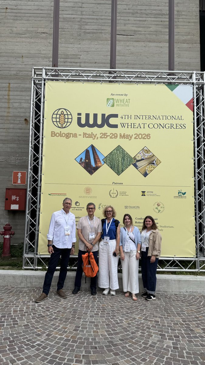FBarrosLab's tweet photo. International Wheat Congress, Bologna https://t.co/IIA5pByku5