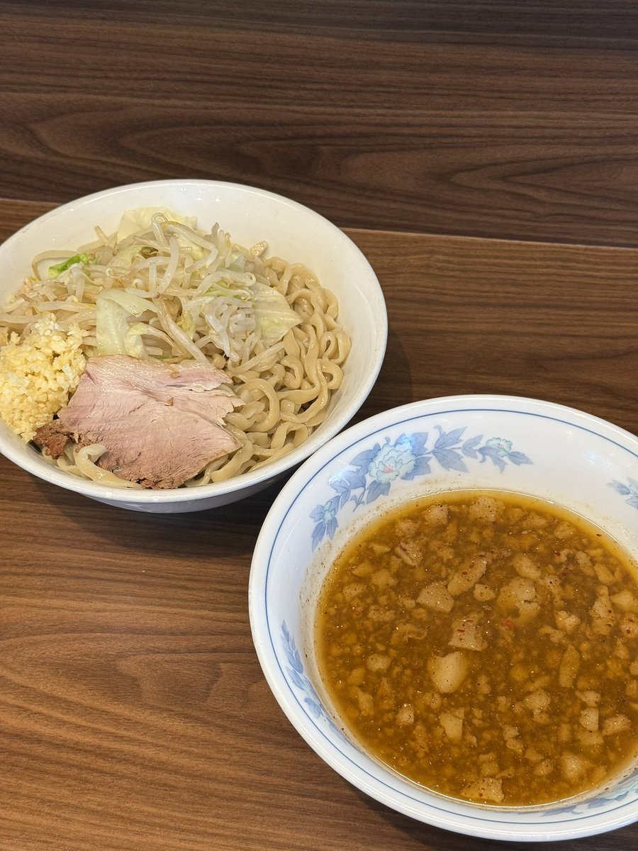 みの tweet media