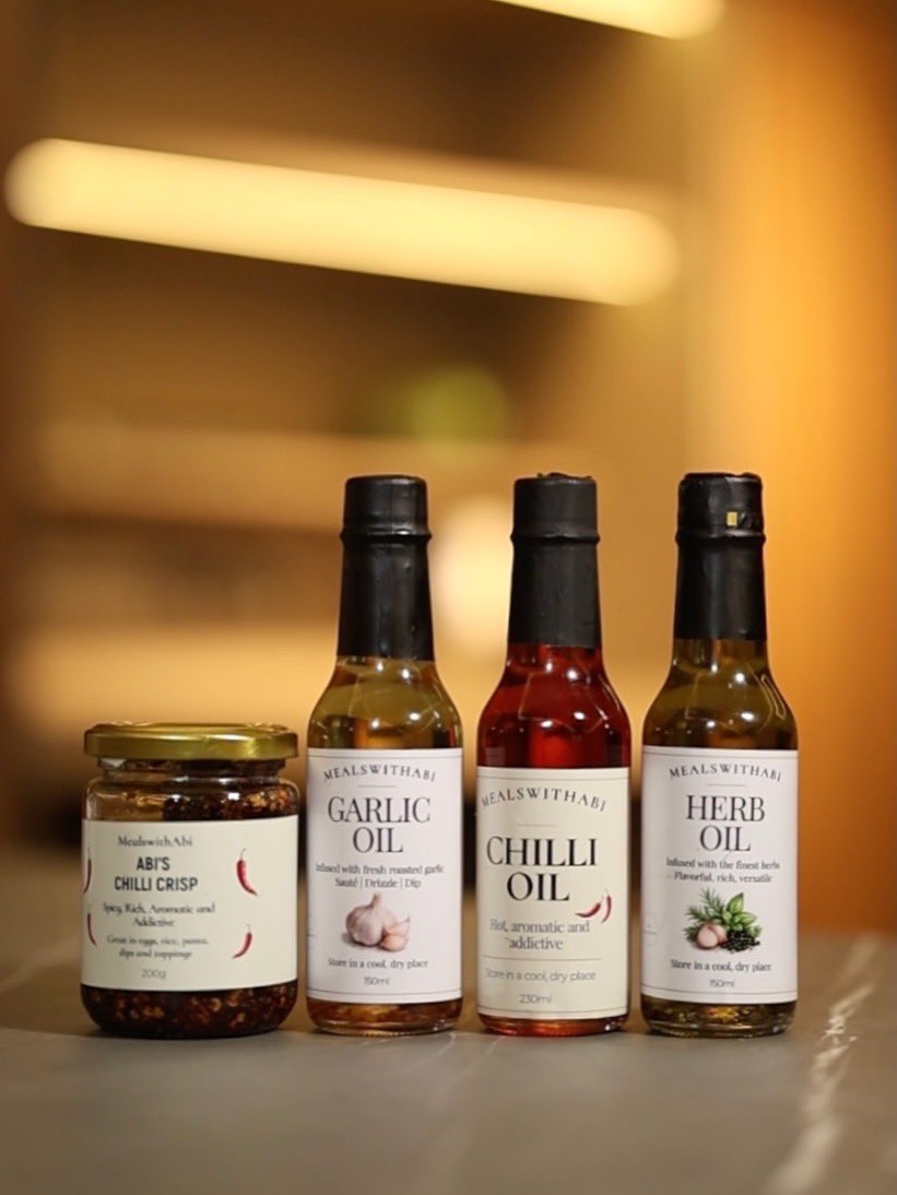 MealswithAbi's tweet photo. Have you met my babies 🥹? I started as a food blogger out of fun and 6years down I own my brand @flavorsbyabi Nigeria’s first brand bringing premium infused oils to Nigerian kitchens (please correct me if I’m wrong), i had no idea where life was taking me but one thing about me is wherever life takes me I find my way. As someone who is usually in her comfort zone to take this bold step? I sincerely don’t know who I am 😃. When the idea came to me, I just thought it will be one of those things you’ll make a batch and stop but 5months down we are growing instead. Thank you Jesus 

i don’t like to toot my horn (my close people know me for this) but I must say I am proud of me, I am very meticulous and detailed in all I do, everything you see is all ME (and the holy spirit of course). In my bed at night designing labels, branding, praying. 

Many times I ask myself who sent me 😫, being an entrepreneur is not for the faint hearted but I am grateful. This brand is here to stay in Jesus name.

You can purchase our range of products 
Chilli Crisp (Best Seller)
Chilli Oil 
Herb Oil
Garlic Oil

Thank you for this amazing and supportive community, I wouldn’t have dared to do this if I didn’t know I had your support. 🥹❤️
