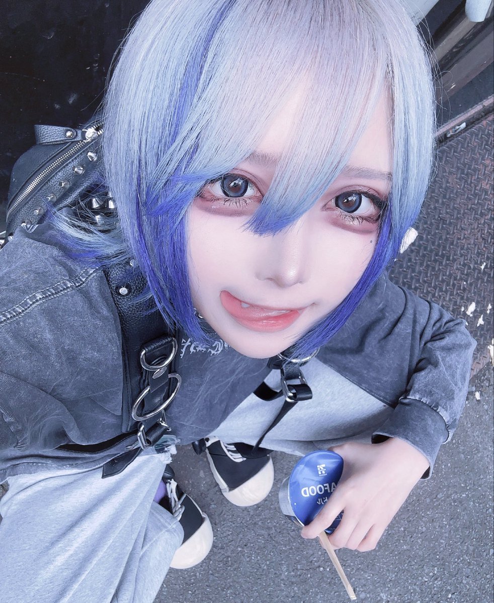 Ao_666_oA's tweet photo. 今年の夏は一緒に嘘みたいな夢追おうね https://t.co/pNxY5IeSey