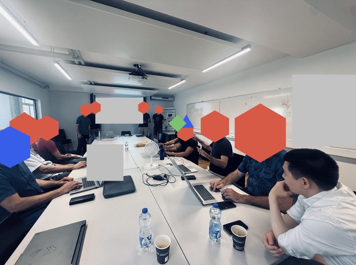 ProductEMP's tweet photo. Excellent meetings with @patpltsang https://t.co/bEFQOI8ud5