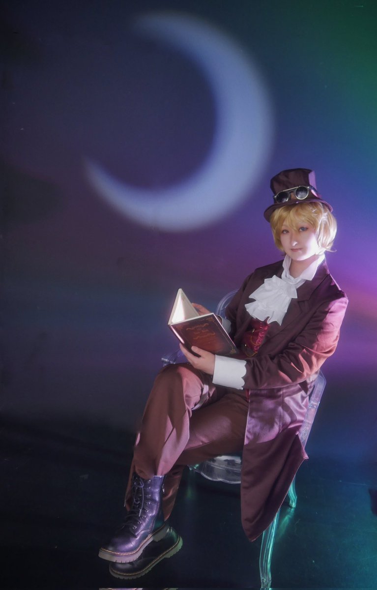 hotarubikinako's tweet photo. コスプレ

pop'n music

アルフォンス・ミシェル
レアカード【Steampunk PARTY！】衣装

📷️： @kaninchen0904

スタジオ： @_ShinanoMaru_ https://t.co/3UVQMvj7Kd