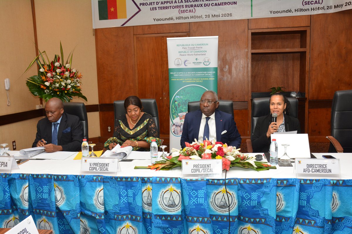 minepat237's tweet photo. 🇨🇲 #SécuritéAlimentaire - Le 28 mai 2026, le SG du MINEPAT, Jean Tchoffo, a présidé la 3e session du Comité de pilotage du projet #SECAL à Yaoundé. Au cœur des échanges : l'adoption du budget 2026 de 7,8 milliards FCFA pour moderniser le monde rural. 

#SécuritéAlimentaire #SND30 https://t.co/I0wh1ZHPOZ