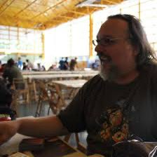 JorgeIvanArgiz's tweet photo. El avilesino JORGE COTO BAUTISTA, conocido en el mundo del rol como TIBERIO, es editor y activista de este mundillo. Pero además ha escrito manuales como el reciente CÓMO DIRIGIR TU PRIMERA PARTIDA DE ROL que, este @festivalcelsius #celsius2026 nos presentará en el festival! https://t.co/SYzy7pU8Ot