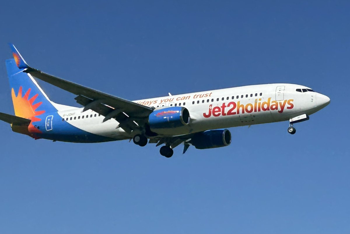 SupportLba's tweet photo. @jet2tweets announce 2 New Routes from @LBIAirport for summer 2027 

The new routes are as follows:

☀️ Preveza – 1x weekly Sun
☀️ Santorini – 1x weekly Thu

👉 Book Flights: https://t.co/hu2uDfx9bM

👉 Book Holidays: https://t.co/PuPOJ1kD6v https://t.co/Cach7XFJhw