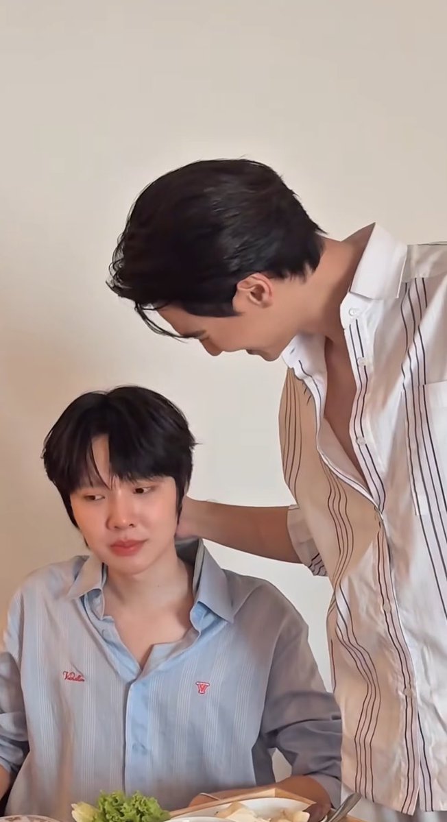 t๊ong tweet media