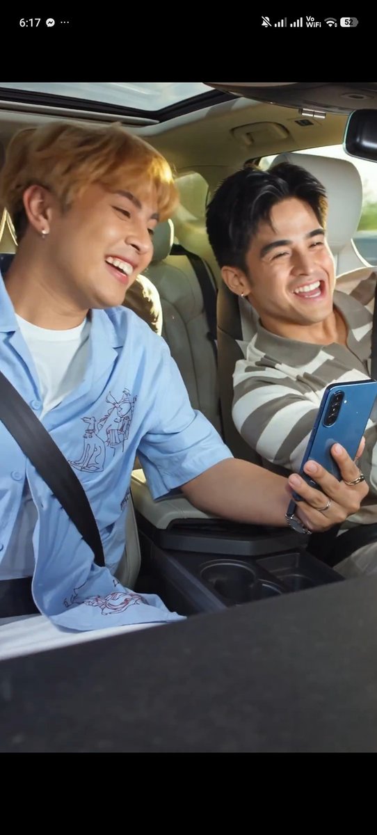 ashtheleon's tweet photo. besties AND WORKMATES?! WHY NOTTTT SABI NI MAKI AT WILL 🥰

#StepUpYourAGame #GalaxyA57 #GalaxyA37 #GalaxyATeam https://t.co/PCCMPsZL9b