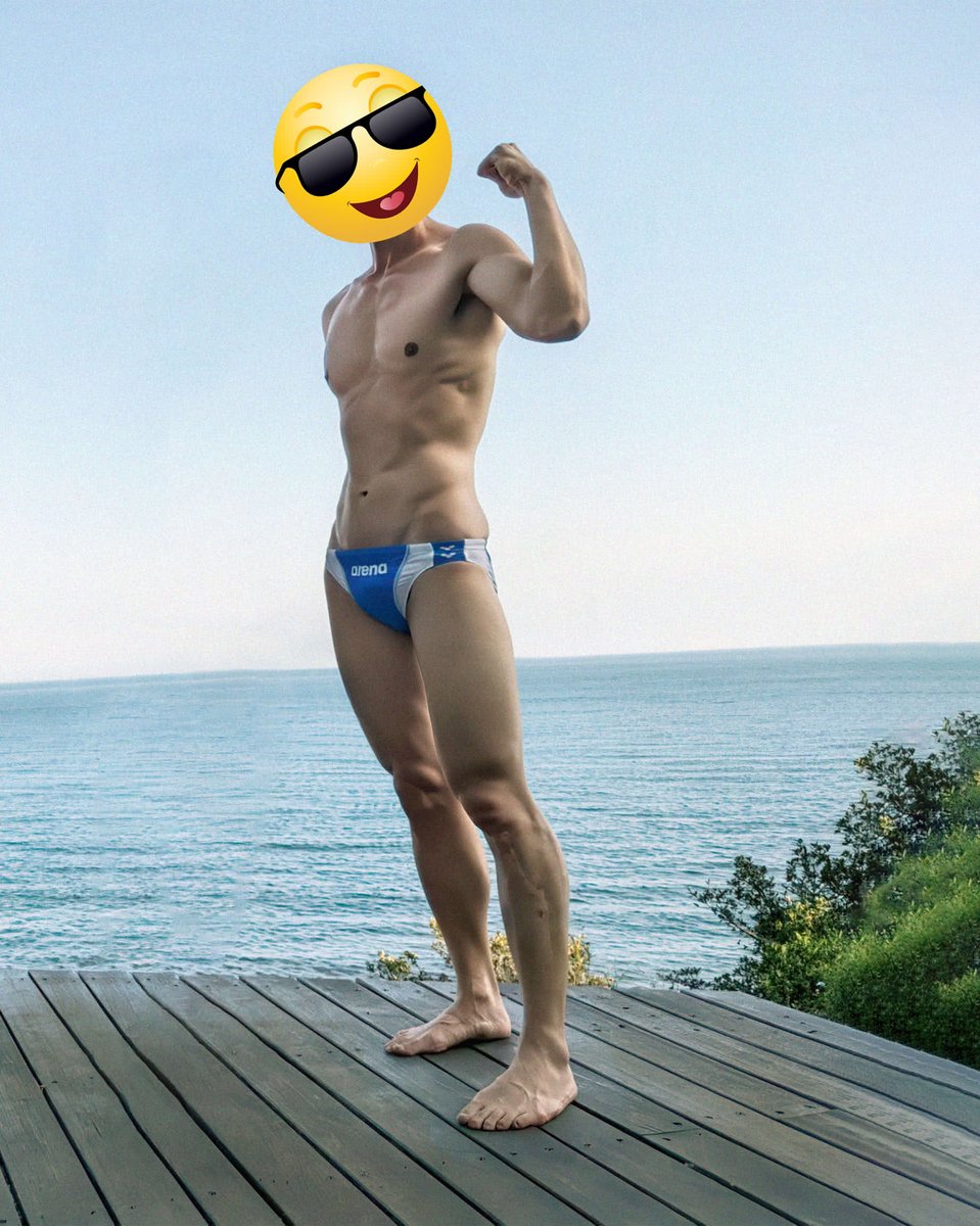 MorchStore's tweet photo. 🌈 feel the wind and waves 🌊 คลื่นดี ลมดี นายแบบดี
.
🛍️ Arena 25FW Double Matt F nux-D Aqua Traing Rimic Bikini (Special Edition)
.
#arena #กางเกงว่ายน้ำชาย
#phuket #คลื่น���ะเล #swimwear https://t.co/LEyF93dUom