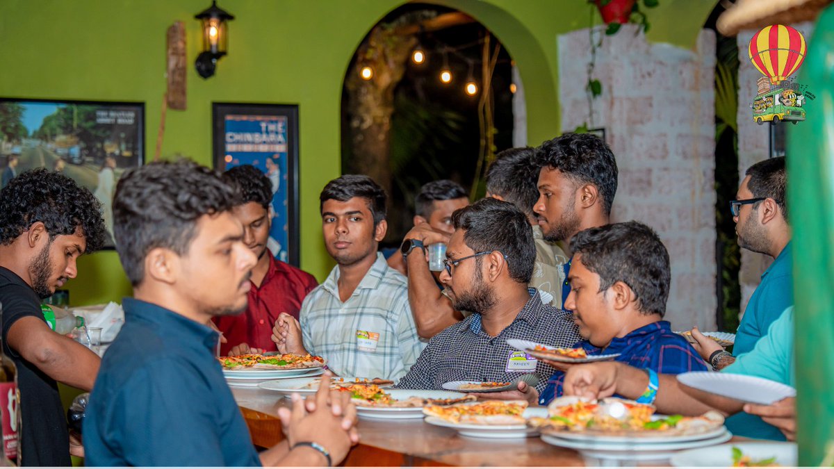 CeylonCash's tweet photo. Wrapping up our Galle appreciation with a huge thank you to @Dashpay💙🍕

We are incredibly grateful for your contribution. Galle Party was a huge success, bringing the community together and connecting even more people with the local crypto ecosystem.

#PizzaDAO #Dash #BitcoinPizzaDay #Gal