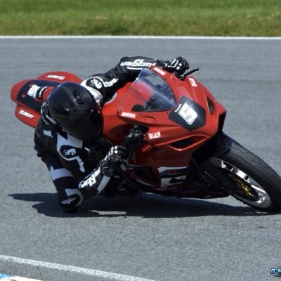 Qmetot's tweet photo. #NouvellePhotoDeProfil https://t.co/f5yjo0GeUq