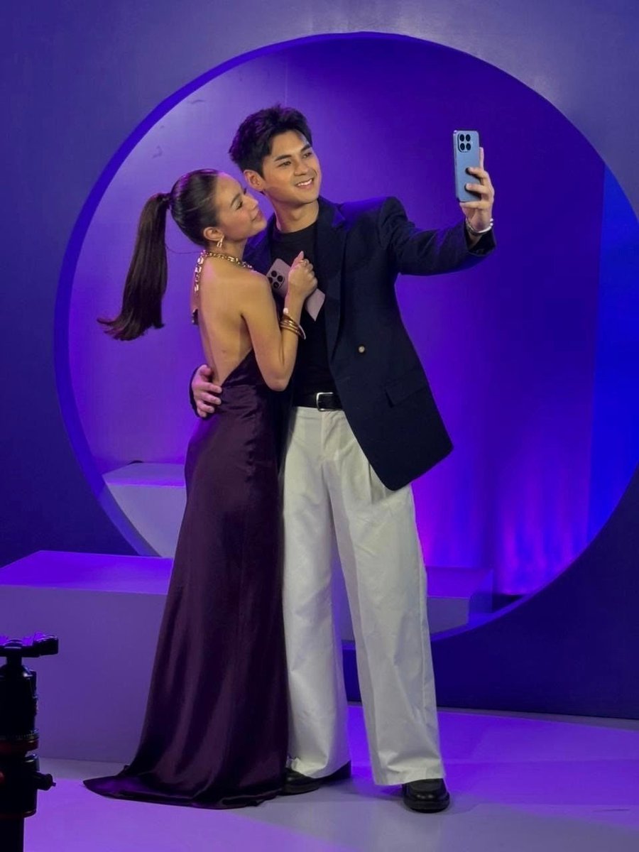 dhurniel2's tweet photo. Bianca De Vera &amp; Dustin Yu look elegant at the Xiaomi 17T Series Launch! 💜
@dustinyuu @biancadeveraa

DUSTBIA JOINS XIAOMI
#DustinYu
#BiancaDeVera
#DustBia https://t.co/WuFMrMClqD