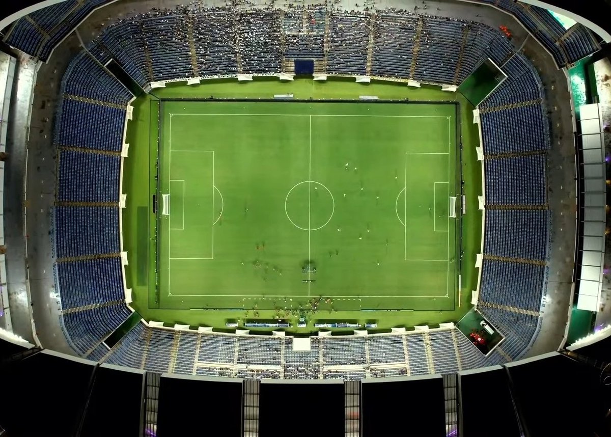 Ranking_CBF's tweet photo. Copa do Nordeste 2026 tem, até aqui, aproximadamente 185 mil pagantes em 58 jogos

Independente do Público das Finais, esta é a Copa do Nordeste com a menor presença de Público, desde a retomada em 2013

Menor, inclusive, que 2020, ano da Pandemia, onde 15 jogos foram sem Público https://t.co/yK3hnnVR8S