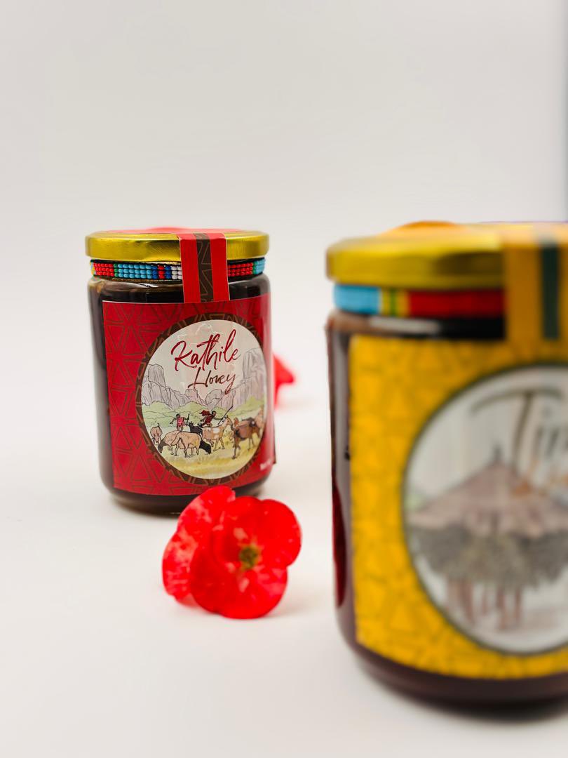 karatungahoney's tweet photo. Looking for Kara-Tunga Honey in Kampala? 

Get your favorite pure natural honey from Karamoja at Tag Boutique, The Kurb Kisementi, Bukoto Street Rd, Plot No.1 near Kampala Fair 

Natural and rich from Karamoja to your table.

#karatungahoney #Karamoja #doscoverkaramoja #honey https://t.co/MhjaiQaOwV