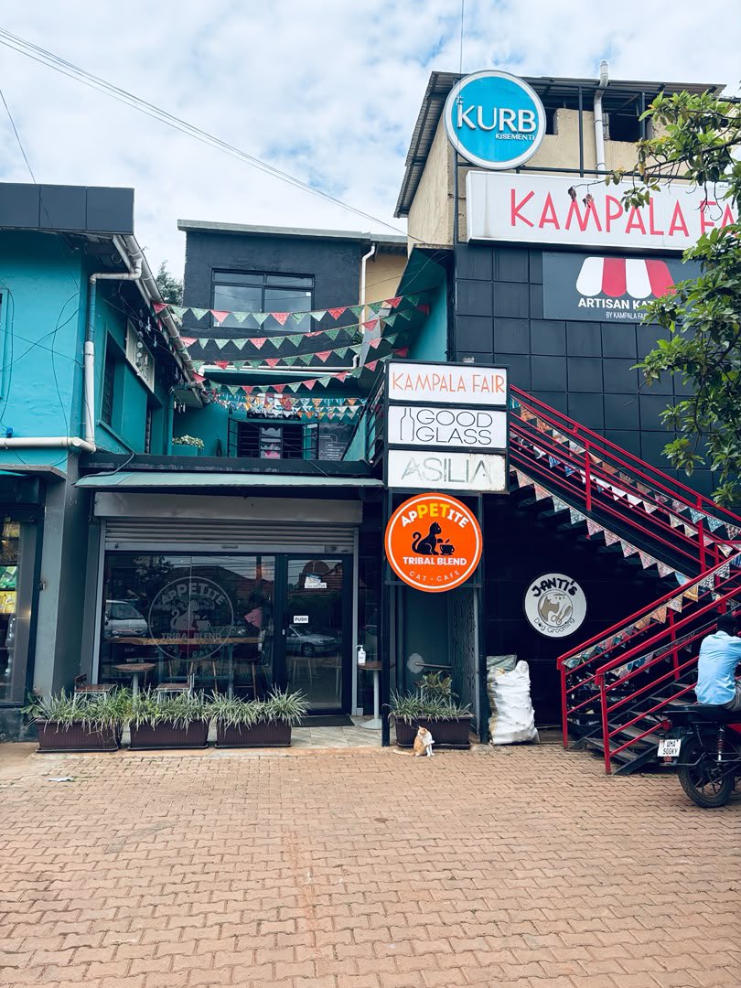 karatungahoney's tweet photo. Looking for Kara-Tunga Honey in Kampala? 

Get your favorite pure natural honey from Karamoja at Tag Boutique, The Kurb Kisementi, Bukoto Street Rd, Plot No.1 near Kampala Fair 

Natural and rich from Karamoja to your table.

#karatungahoney #Karamoja #doscoverkaramoja #honey https://t.co/MhjaiQaOwV