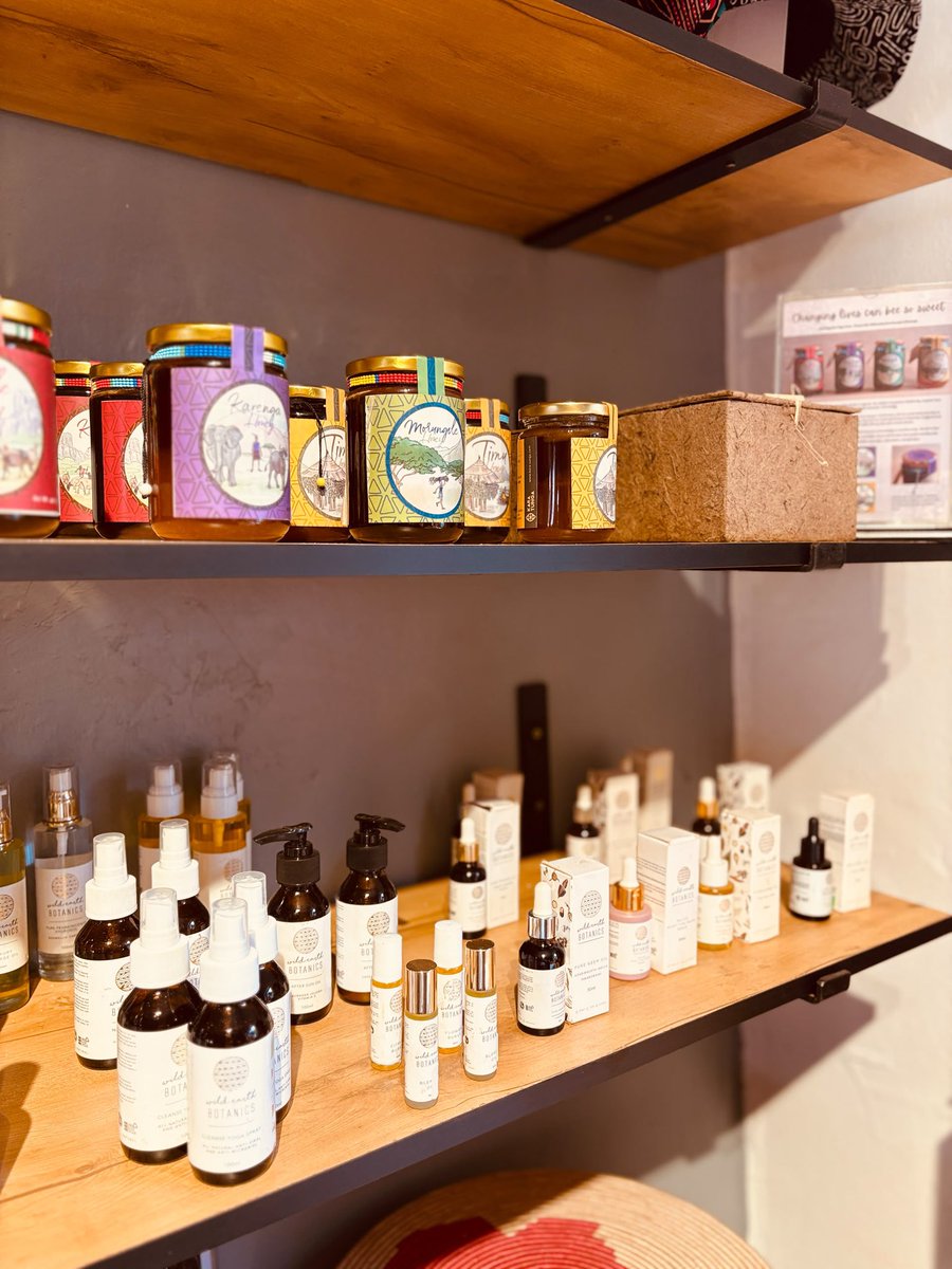karatungahoney's tweet photo. Looking for Kara-Tunga Honey in Kampala? 

Get your favorite pure natural honey from Karamoja at Tag Boutique, The Kurb Kisementi, Bukoto Street Rd, Plot No.1 near Kampala Fair 

Natural and rich from Karamoja to your table.

#karatungahoney #Karamoja #doscoverkaramoja #honey https://t.co/MhjaiQaOwV
