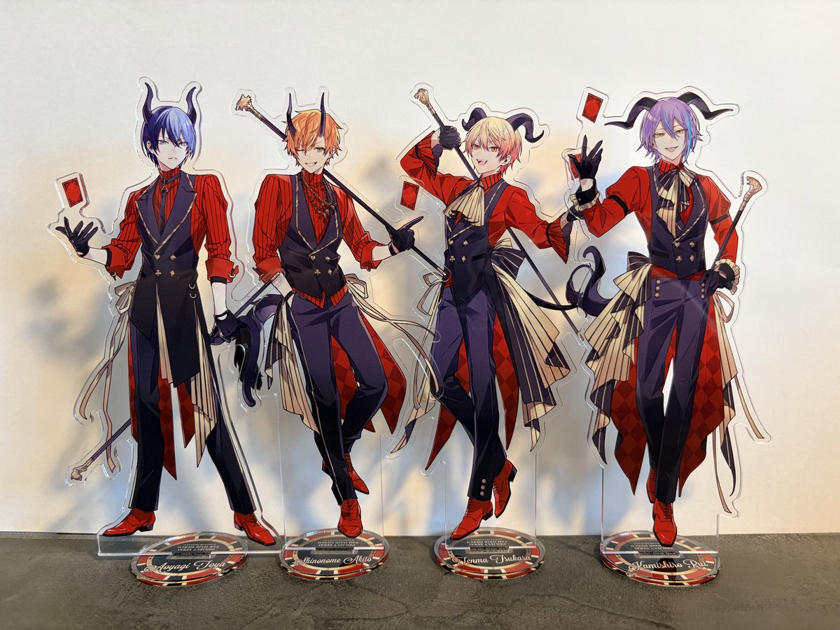 BIGアクスタ+キラキラインビテーションカードセットのお写真です

#クリフェス 