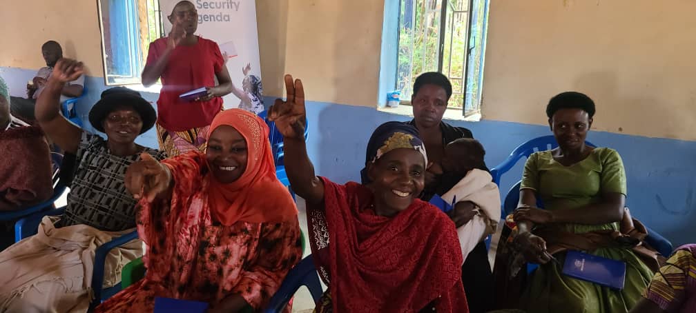 TheWIPCentre's tweet photo. As we come to the end of May, here's some of the work we've been carrying out this month in advancing the #WomenPeaceSecurity Agenda at the grassroots level.✊🏾

Across refugee and host communities, we are committed to ensuring that women are not only participating in peacebuilding but —they are leading it.🧵👇

1/📍Nakivale Refugee Settlement, Isingiro District🇺🇬
We conducted a leadership training for refugee women and young women leaders at block level, equipping them with practical skills in leadership, peacebuilding, conflict mitigation, community mobilisation, advocacy, and participation in decision-making processes.

In refugee settings, where communities often face displacement, economic hardship, trauma, and social tensions, women leaders are at the forefront of promoting peaceful coexistence, addressing protection concerns, and ensuring that the voices of women and girls are heard. 

Through this initiative, we understand that part of building sustainable peace in these communities starts by investing in local women leaders... 
#HappyFeministFriday