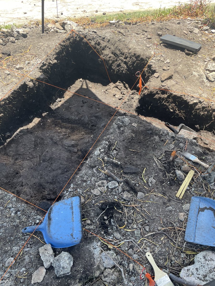 tragedyandco's tweet photo. Someone is about to complain that they dont believe i’m an archaeologist so i’m just pinning my pictures from my favorite dig (which is where I met my wife 🥰) https://t.co/9Z3LdXY3G9