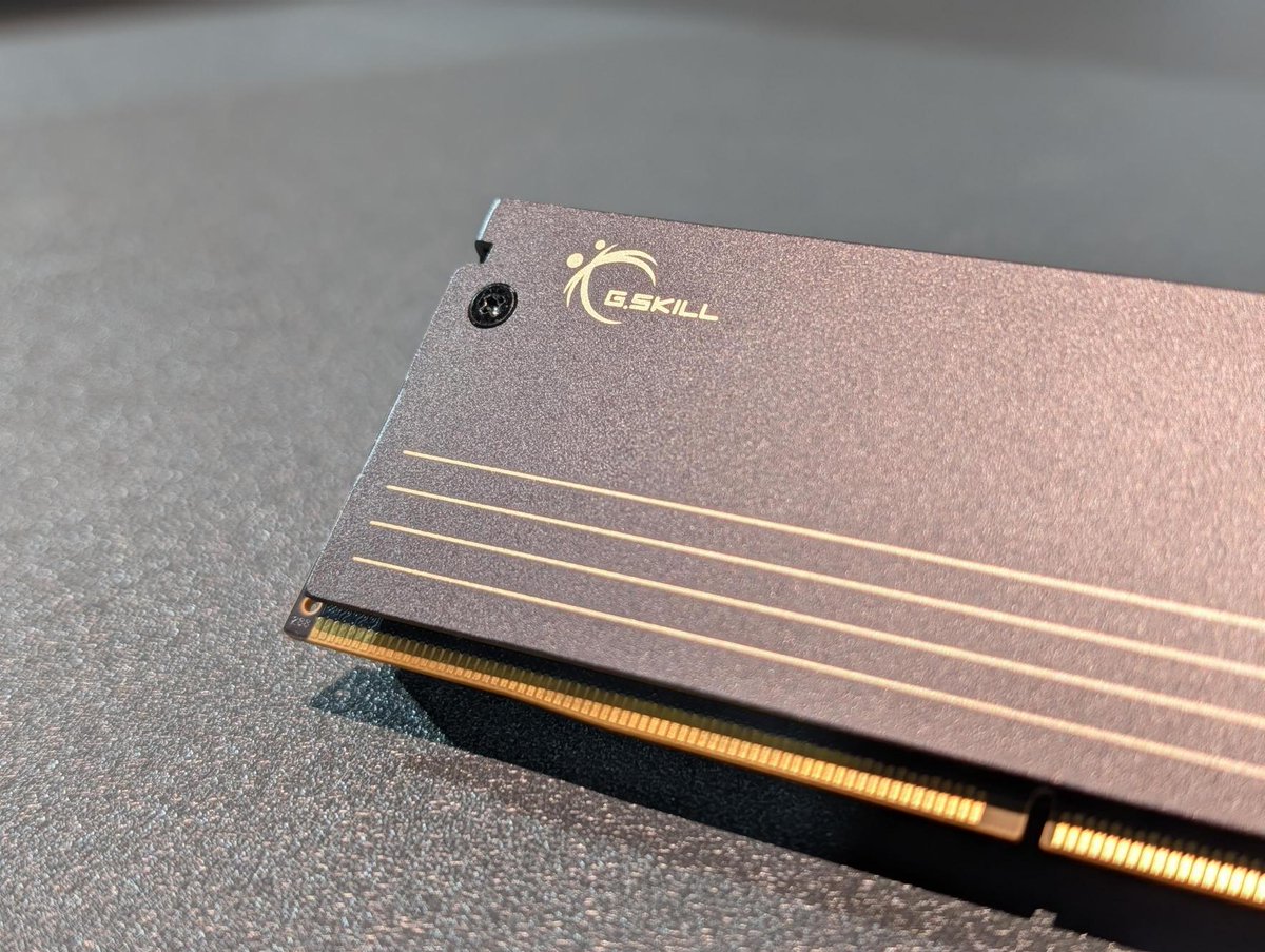gskillgaming's tweet photo. That's right! We've teamed up with @CoolerMaster to bring active memory cooling to DDR5 memory with the new Cooler Master MasterDimm.

Featuring high-performance DDR5 memory with kits offered in either Intel XMP 3.0 or AMD EXPO profiles and integrated active cooling, MasterDimm is built for next-generation systems that push higher frequencies, lower latencies, and sustained stability under demanding workloads.

Because next-level performance deserves next-level cooling.
