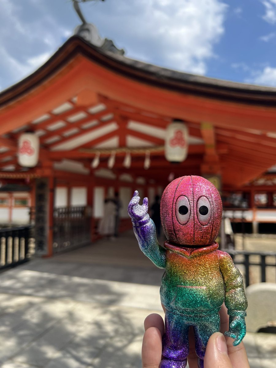 tama109tama's tweet photo. 1日目
宮島で朝から飲んで食ってしあわせ https://t.co/uKtHEOqCjT