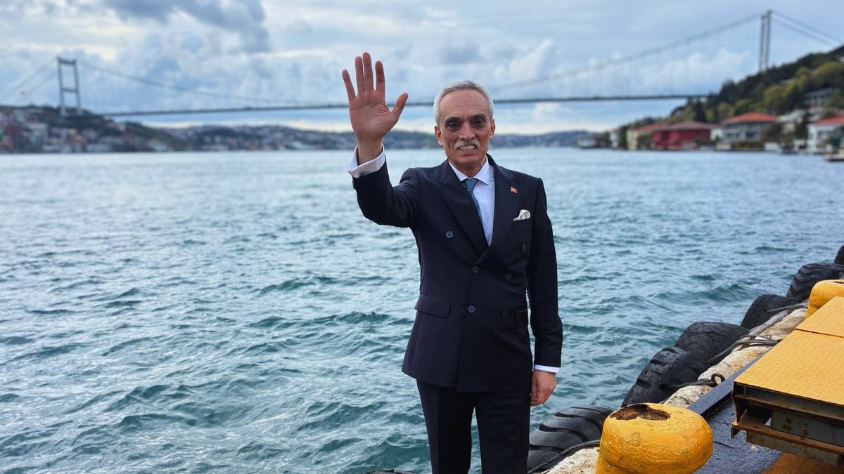 ahmetyilmazmtp's tweet photo. 573 mü 568 mi?

Fatih Sultan Mehmet ve Atatürk'e minnetle, #29Mayıs1453 #İstanbulunFethi'nin 568. yıldönümü kutlu olsun. https://t.co/MHfvFzkwkY