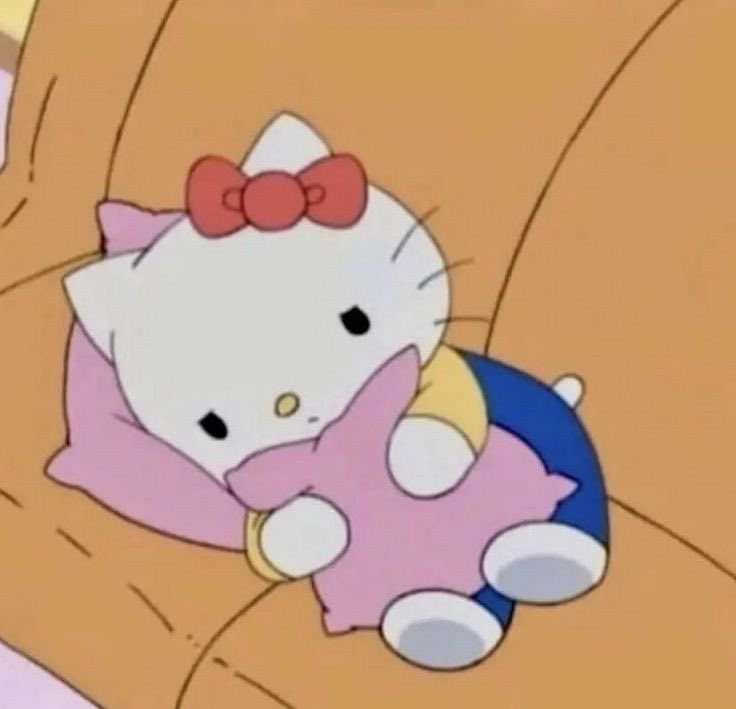 littlesaturnn_'s tweet photo. เป็นคิตตี้จิ๋วนิ้นา🐱🎀 https://t.co/zVHUkRqdQG