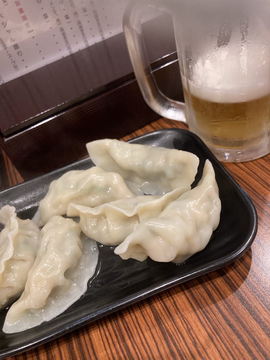 meatmagic's tweet photo. 🥟🍺 https://t.co/E8MkhSpeLJ