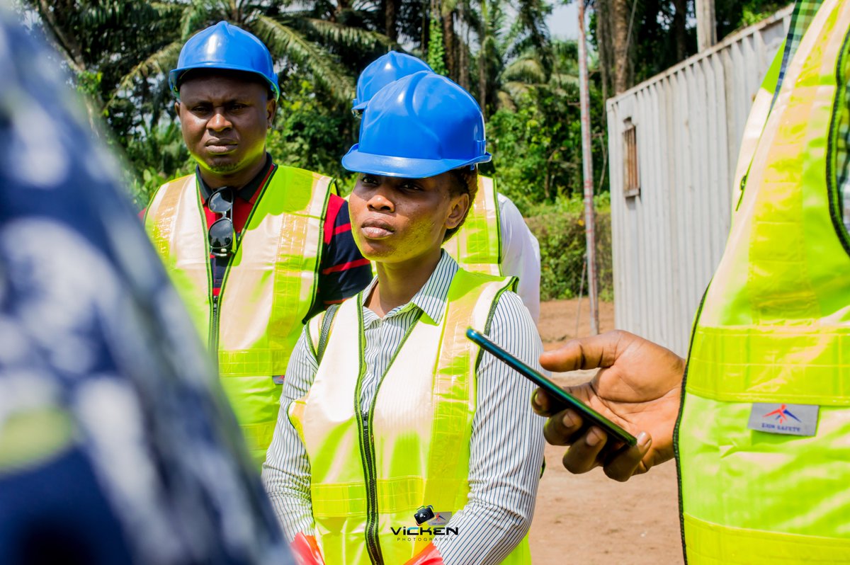 Rubitec_Solar's tweet photo. 5/6

&amp; Troubleshooting
• Safety Standards &amp; Compliance.
Participants will benefit from hands-on practical exposure, expert-led sessions, industry-driven insights,  competency-based learning specifically structured to prepare professionals for real world renewable energy projects https://t.co/BPKUbD3dPo