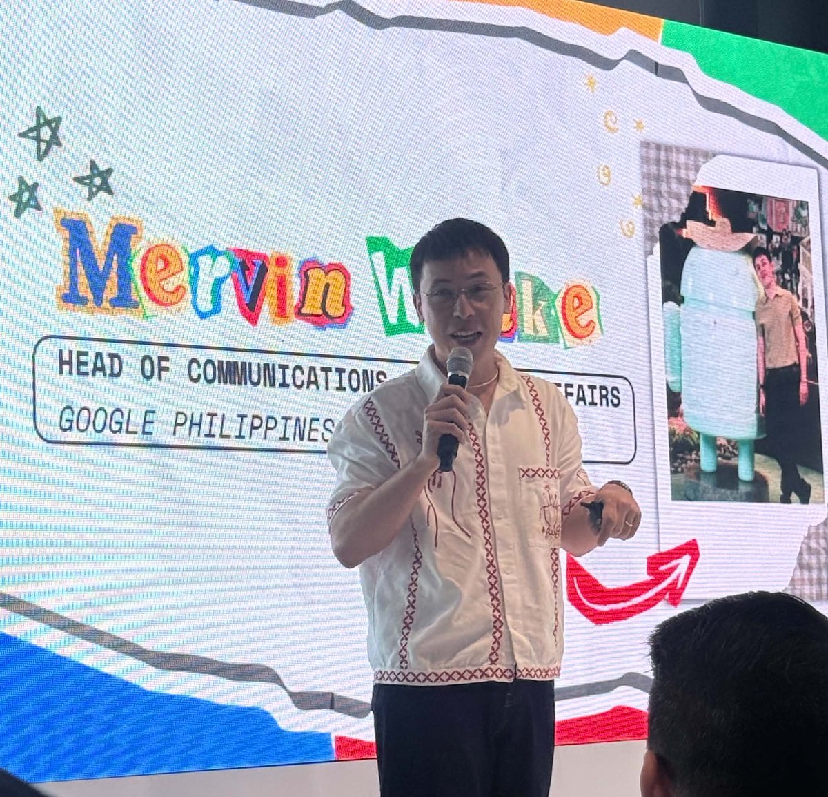 techbyphilstar's tweet photo. What does the future of Search look like? 

Google gave Gen Z creators and storytellers a preview at Search Day in Manila, with demos showing how AI can turn Search into a more conversational and personalized experience.

#WanderWithSearch #SearchDay
📸 Vianca Gamboa https://t.co/P1XpdiCJmz