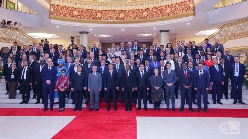 BDzhusupov's tweet photo. Pleased to participate in the 4th #DushanbeWaterConference and exchange perspectives on water co-operation, resilience, and sustainable development.

The @OSCE remains committed to supporting dialogue and practical co-operation on shared water challenges.

#DushanbeWaterProcess https://t.co/VtpYMcIGai