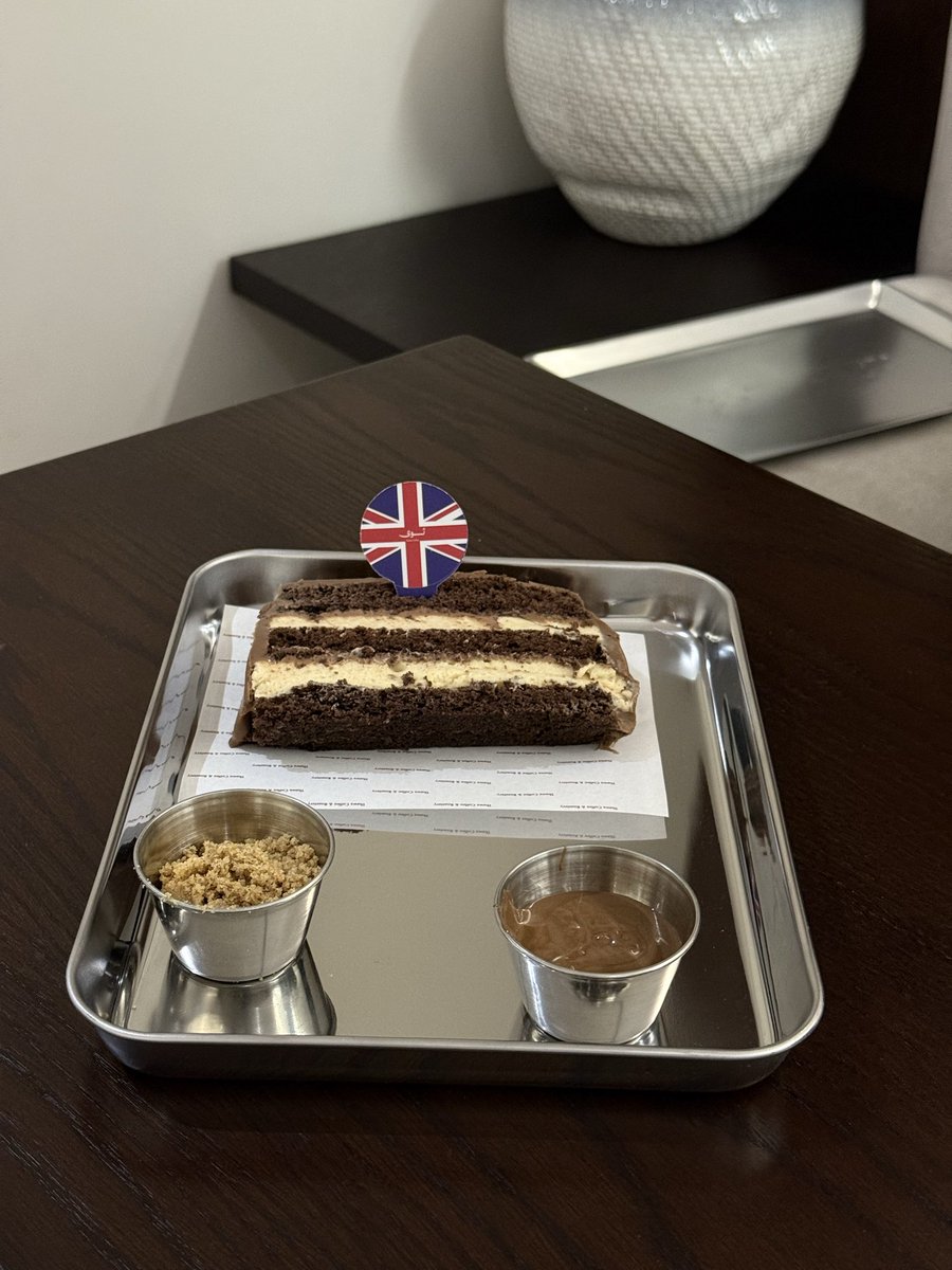 rcr_food's tweet photo. مساء الخير 
تجربتنا كانت عند ثوى كافيه على طريق الإمام أحمد ابن حنبل رحمه الله ( حي الروابي ) 
طلبنا 
آيس دريب إثيوبي حلو مضبوط 
آيس قهوة اليوم حلو 
فلات وايت صيني حلو 
حلا لندن حلو 
بيكان بودينغ جيد 
جلسات داخلية وخارجية 
بدون موسيقى وبدون بارتشن https://t.co/7YMsTOQfLa