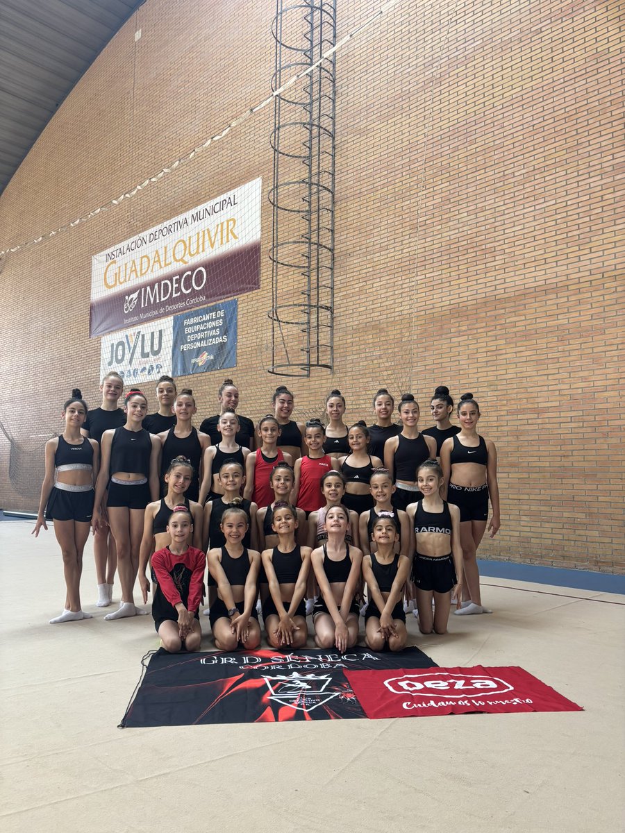 grseneca's tweet photo. 🔜💚🤍💚 CAMPEONATO DE ANDALUCÍA EQUIPOS Y BASE INDIVIDUAL, TORNEO PRIMAVERA CONJUNTOS BASE Y ABSOLUTO
Este fin de semana nuestras princesas estarán en el pabellón Vistalegre de Córdoba para disputar los campeonatos de Andalucía! 💪🏾👑❤️🖤
VAMOS!!! https://t.co/LEOY6Iac26