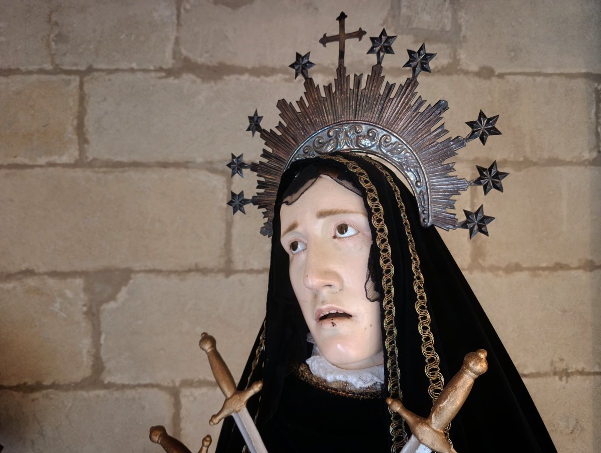 erikrsalazar's tweet photo. San Martinen irudia Pagoetako Mauricio Valdivielso irudigile famatuak egin zuen. #Leza #Araba #Euskadi #Elizak #EuskalOndarea https://t.co/HoFujrOW5v