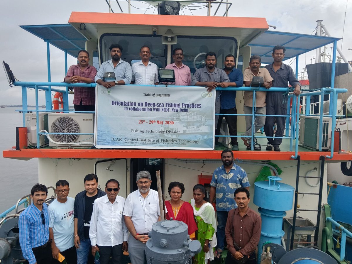 icarcift's tweet photo. A 5-day onboard training on Orientation on Deep Sea Fishing Practices was successfully conducted at ICAR–CIFT, Kochi, jointly organized by NCDC&amp;ICAR–CIFT
10 fishers, including 4 women, received hands-on training aboard FV Harita on deep-sea fishing, safety &amp; sustainable practices https://t.co/mLbZ0Qa6h9