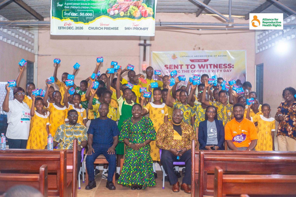 arhrghana's tweet photo. ARHR has engaged over 550 students in Ayikuma on menstrual health, hygiene, and ending period stigma.
We also distributed 300+ sanitary pads to girls and involved boys in the conversation because ending stigma is everyone’s responsibility.
#MenstrualHygieneDay #ARHR https://t.co/0Dhgm4su6r