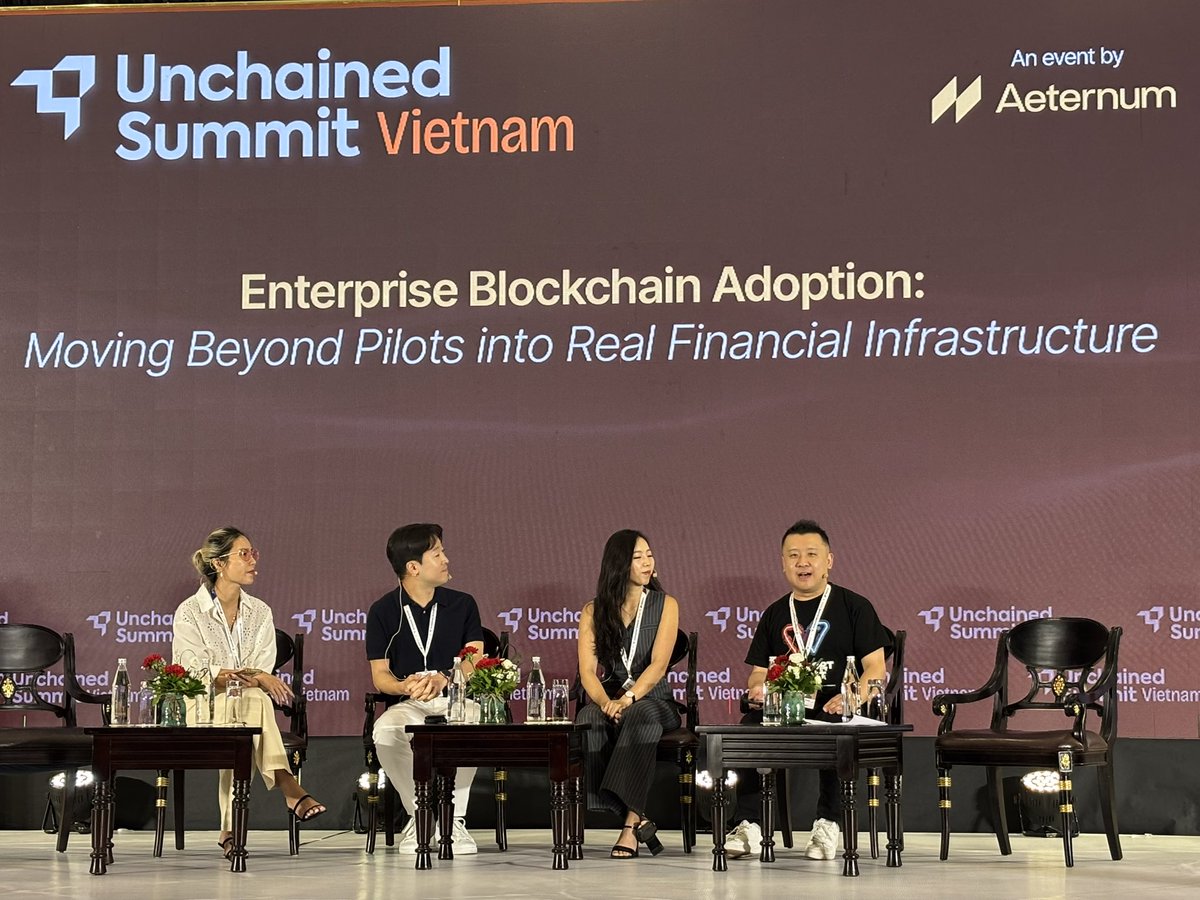 JCBA_org's tweet photo. 後援するUnchained Summit Vietnamに参加しました🇻🇳
理事の @seihakuyoshida と事務局が参加し、ベトナムにてWeb3事業を営まれている皆様に加えて、当会会員を含むグローバルプレイヤーの皆様とも多く交流させていただきました。

InstitutionalizationとRegulatory Clearanceが、やはりベトナムにおいても大きな話題となっていることも確認できました。

主催の@UnchainedSummit には、この機会を頂いたことに御礼を申し上げるとともに、当会として、海外へのネットワークから得たものを国内での活動や会員様に還元出来るように引き続き努めてまいります。