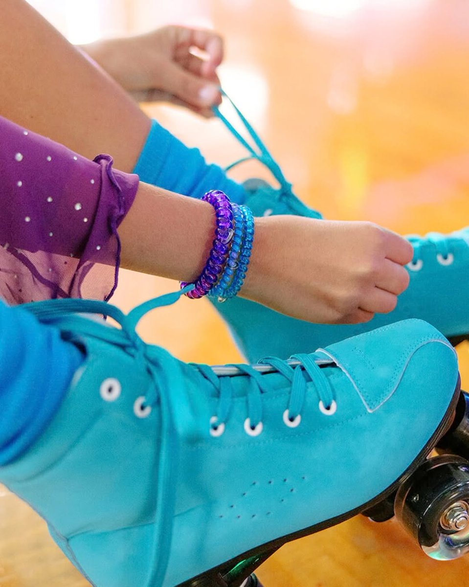 tele_ties's tweet photo. Turning up the color this Spring Break ⚡️
Bright hair, electric neon energy, and all the retro vibes.
Our neon collection is here to roll into spring in style. https://t.co/37KDCmek8b