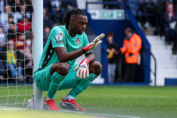 LiquidAy's tweet photo. 🚨Former Arsenal goalkeeper Arthur Okonkwo has made his senior debut for Nigeria, keeping a clean sheet in a 2-0 friendly win over Zimbabwe.

The ex-England youth international played the full 90 minutes as he officially began his journey with the Super Eagles.

Okonkwo was eligible to represent Nigeria immediately as none of his England youth appearances came in competitive matches.

The 24-year-old Wrexham goalkeeper could now feature again against Poland and Portugal next month.