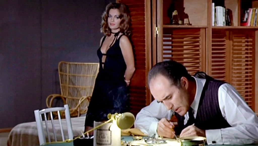 philippe_rouyer's tweet photo. À 21h05 sur France 5, «Max et les Ferrailleurs» (1971) est un superbe Claude Sautet, avec Michel Piccoli extraordinaire en flic puritain et machiavélique, sous le charme d’une #RomySchneider rayonnante. Superbe partition de #PhilippeSarde. Scénario cosigné par Jean-Loup Dabadie https://t.co/3YkEpsKJ8g