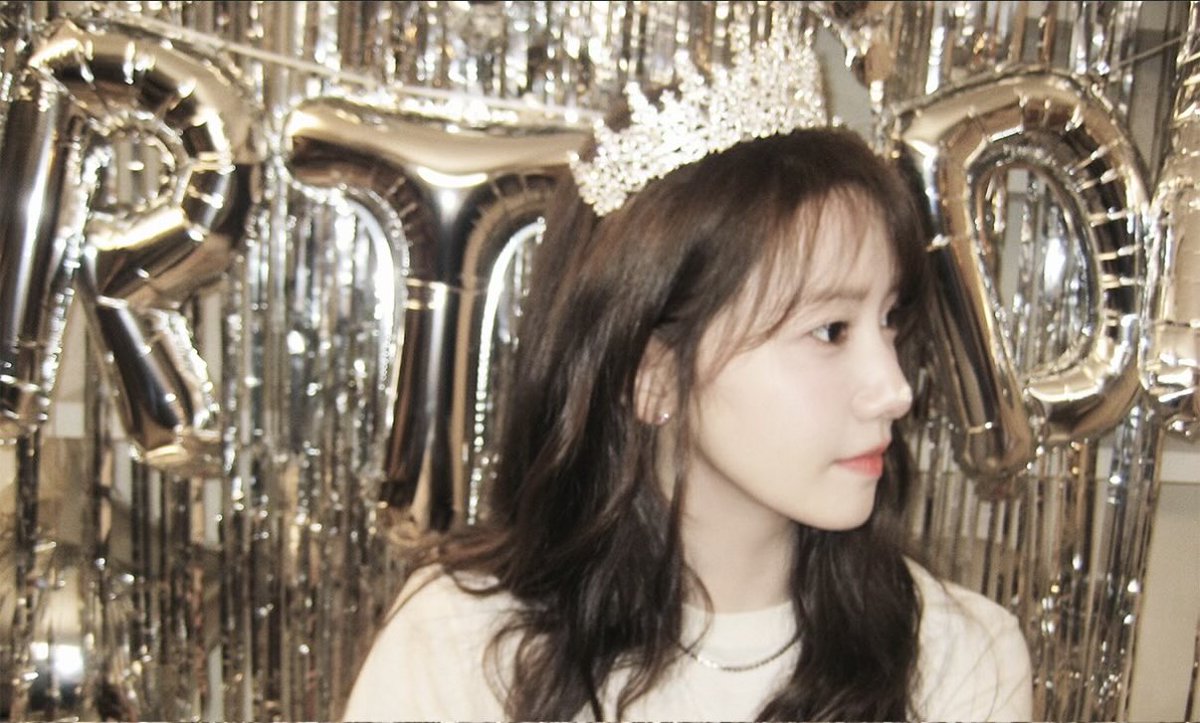 mysaranggg's tweet photo. #위시투윤아 #WishToYoonA  🎂💐
+            +            +              +
    ♡      ♡  ᕬ ᕬ  ♡         ♡
         ✿ ︎    ( ˶'ᵕ'˶ )      ✿ ︎
┏━♡━━ U U━━♡━━┓
♡   윤아언니 생일 축하해요~~♡
┗━♡━━━━━━♡━━┛ https://t.co/Hl3fGB3K0R