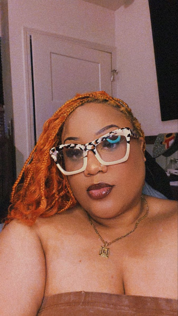 Gloriouslyx's tweet photo. Still fine asf 😩🤏🏼❤️✨. https://t.co/G7isuvdp4v