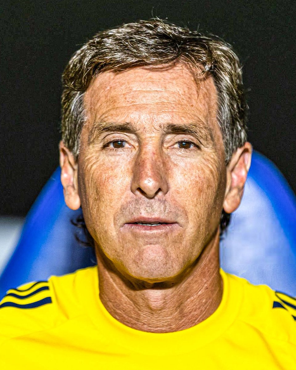 dataref_ar's tweet photo. 🇸🇪❌ CLAUDIO ÚBEDA DEJARÁ DE SER EL ENTRENADOR DE BOCA JUNIORS

👉 La dirigencia no le renovará su contrato tras la eliminación en la Copa Libertadores y buscará a un reemplazante para que comience la pretemporada el 18 de junio.

📊 Estos fueron sus números al mando del Xeneize:

✅ 17 victorias.
🟰 7 empates.
❌ 8 derrotas.

🎙️ @marcosbonocore.