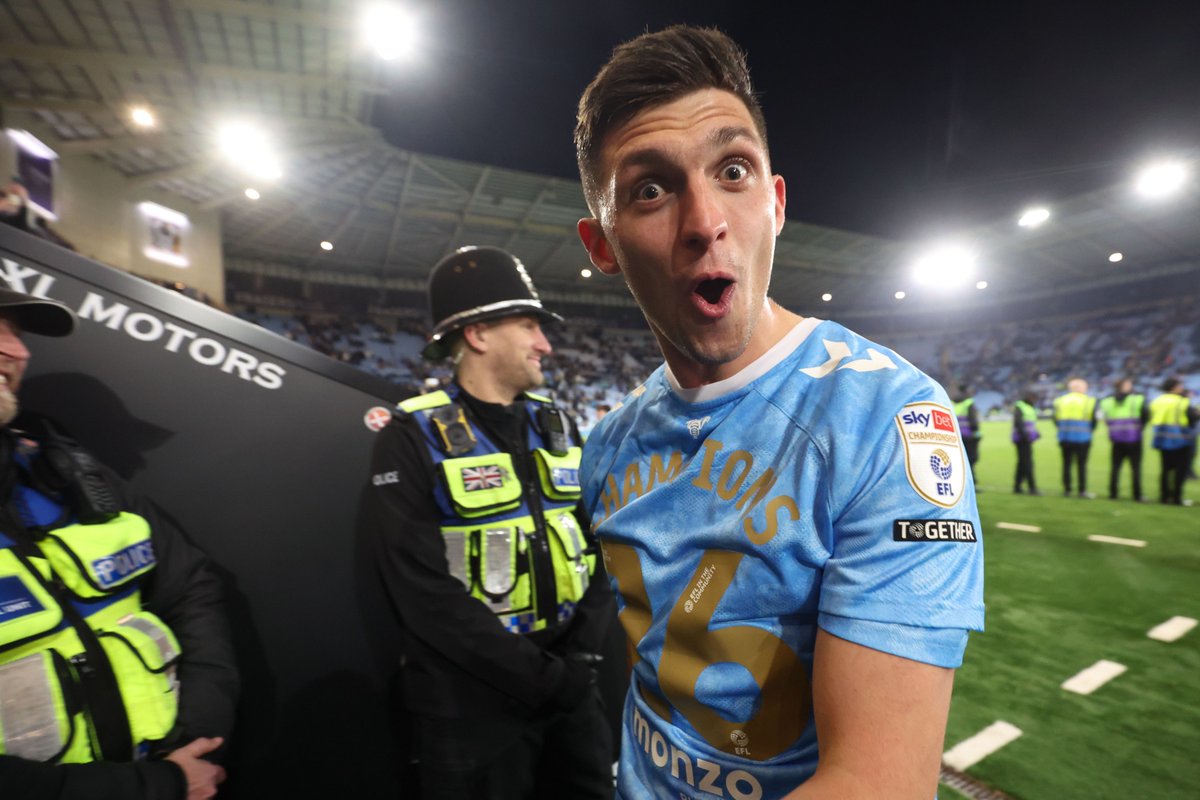 Coventry_City's tweet photo. Here to stay. 🫶 https://t.co/BzmiJznGoY
