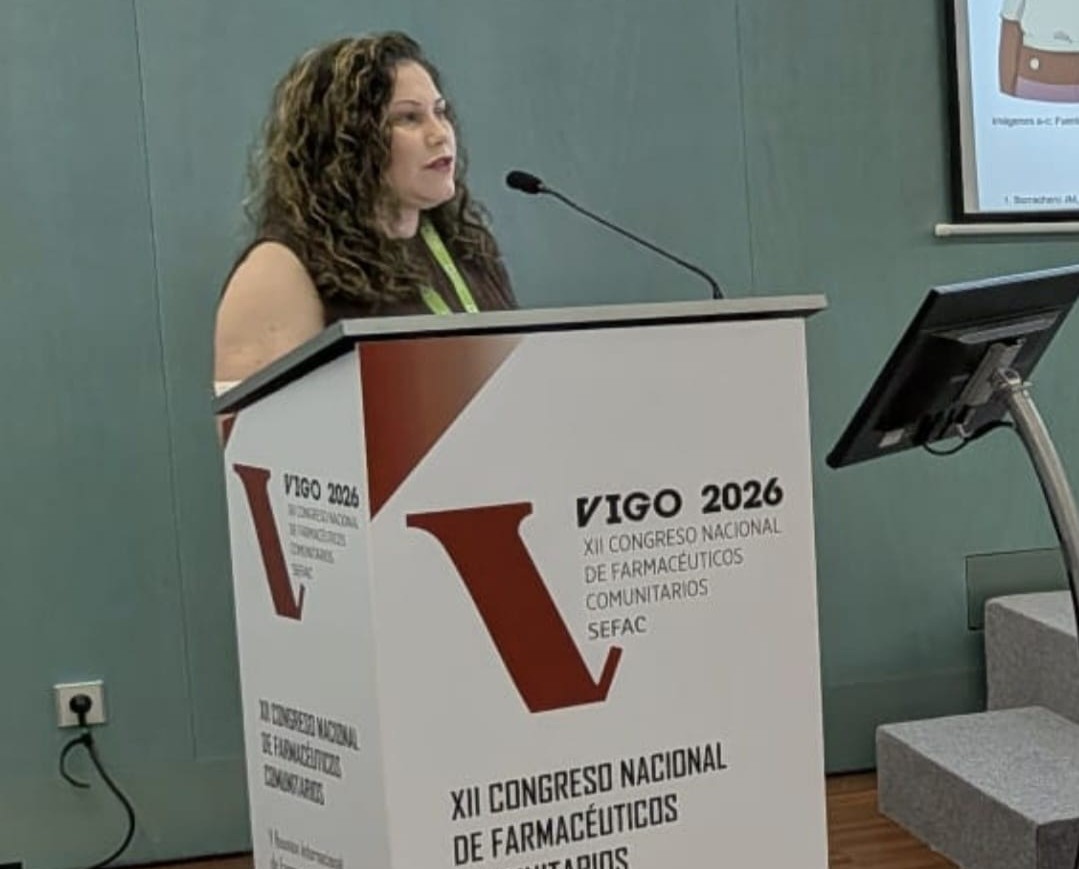 COFCoruna's tweet photo. Diferentes colegiados participan en
@SEFAC_aldia #SEFAC2026 donde se debaten hoy y mañana en #Vigo diferentes cuestiones bajo el lema "Atención Farmacéutica por y para la comunidad": 🎓Fabiola Canosa, Luis Brizuela, Sara Catrain, Ana R. Sampedro, María J. García o Isabel Jurjo https://t.co/7X0nyj50sH