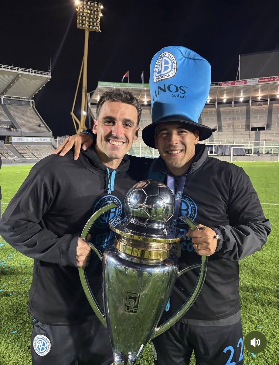 TenShinCAB's tweet photo. Así como los ves, estos tipos mataron a un club 🤭 https://t.co/uJCvXQWgmt