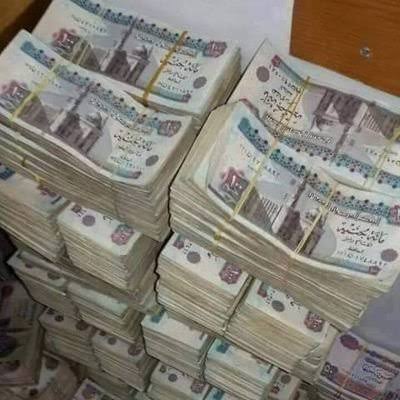 HadYAzmy1's tweet photo. م الآخر 
ارفض رفضاً تاماً 
رجوع اى لاعب رفض تجديد عقده
و ترك النادى و احترف فى اى نادى آخر داخل مصر او خارجها
مهما كان احتياج الفريق اليه
و بالذات 
اكرم توفيق
رامى ربيعه
وسام ابو على
رمضان صبحى
الاهلى اكبر من اى لاعب
#الاهلى_فوق_الجميع https://t.co/pQF8UTNNwb